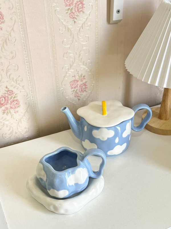 أبريق هاندميد غيوم