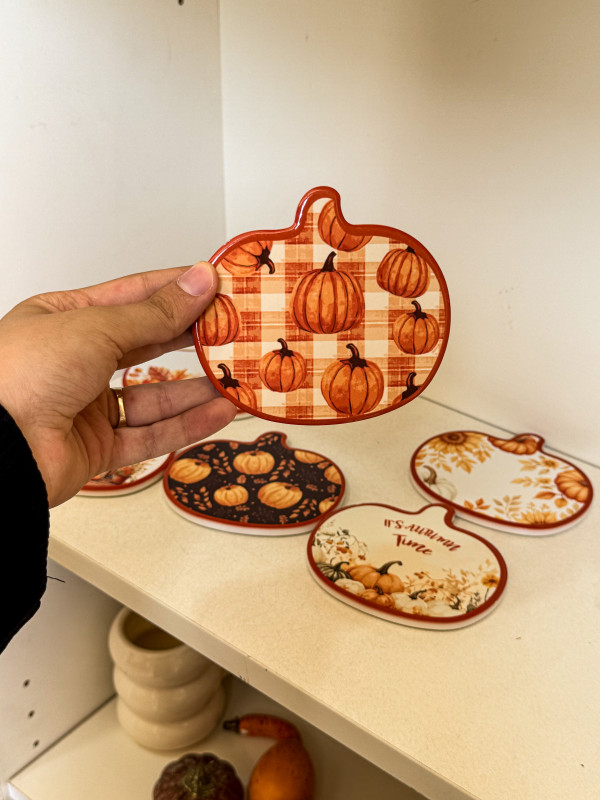 كوستر خريفي شكل قرعة (الشكل عشوائي)