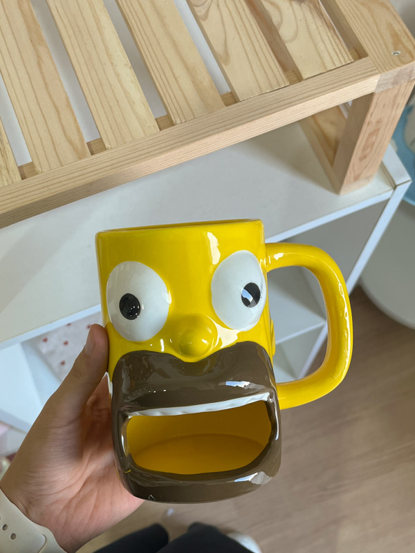 كوب عائلة سيمبسون