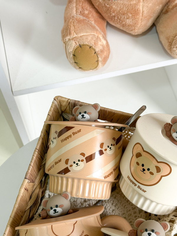 أكواب دببة مع غطاء سيليكون وملعقة