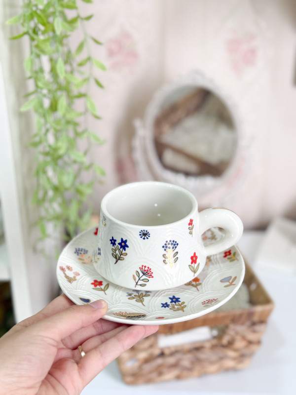 فنجان كلاسيكي مورّد