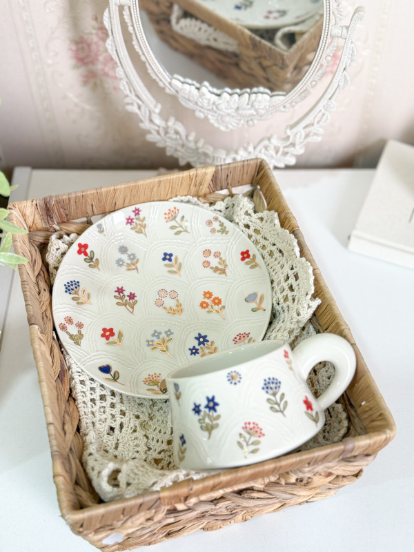 فنجان كلاسيكي مورّد