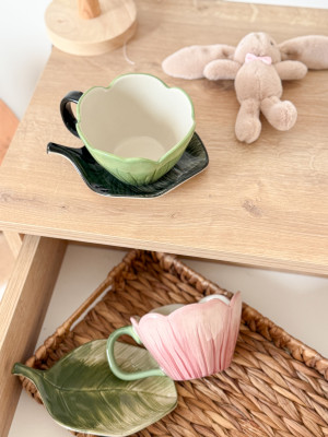 فنجان شكل وردة مميز