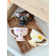 كوب مع يد طويلة وقاعدة