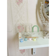 كوب شفاف مع الوان وفرشاة