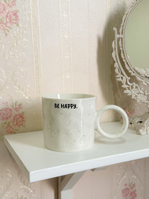 كوب أبيض يد دائرية be happy