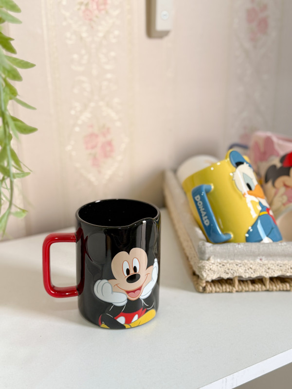 كوب ديزني كبير