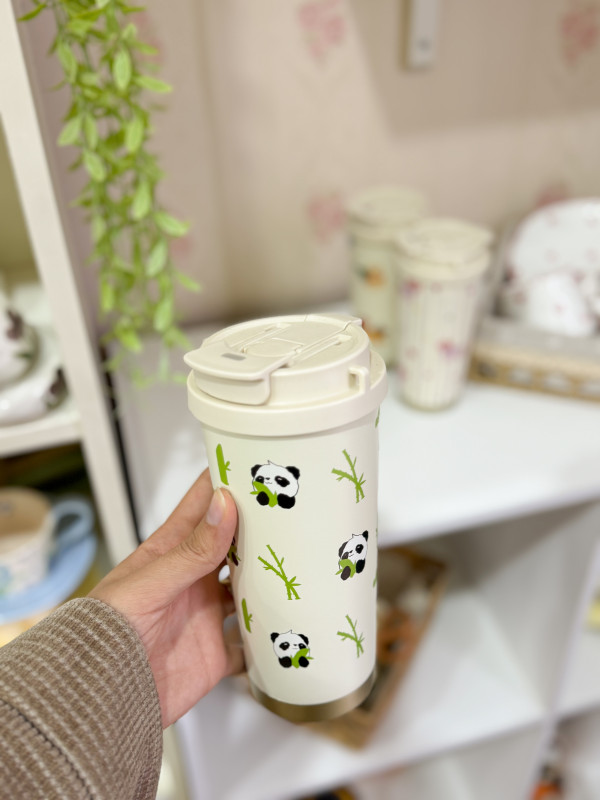 مطرة حافظة للحرارة باندا