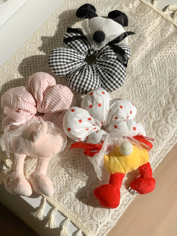 ربطة شعر شكل ميكي