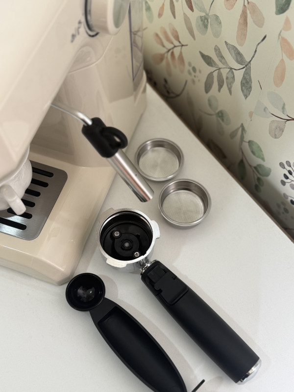 ماكنة قهوة raf