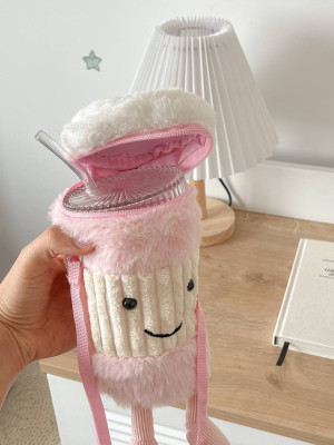 شنتة لكاسة الآيس كوفي