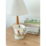 مجموعة الأرنب بيتر مع علبة مميزة-كوب