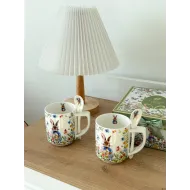 مجموعة الأرنب بيتر مع علبة مميزة-كوبين ومعلقتين