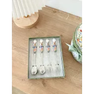 مجموعة الأرنب بيتر مع علبة مميزة-طقم شوك ومعالق