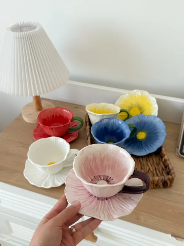 فنجان هاندميد شكل وردة مميز