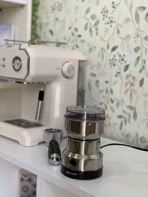 مطحنة قهوة وبهارات