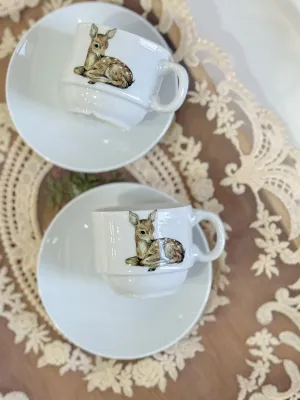 فنجان قهوة مع صحن تصميم الغزال🦌