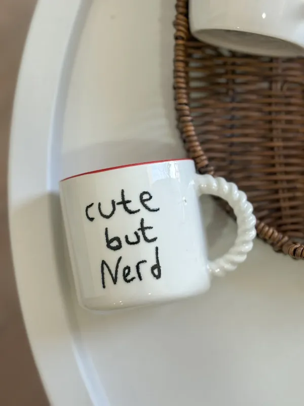 كوب أبيض nerd