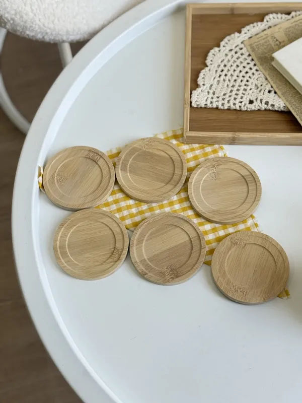 طقم 6 كوسترات خشبية