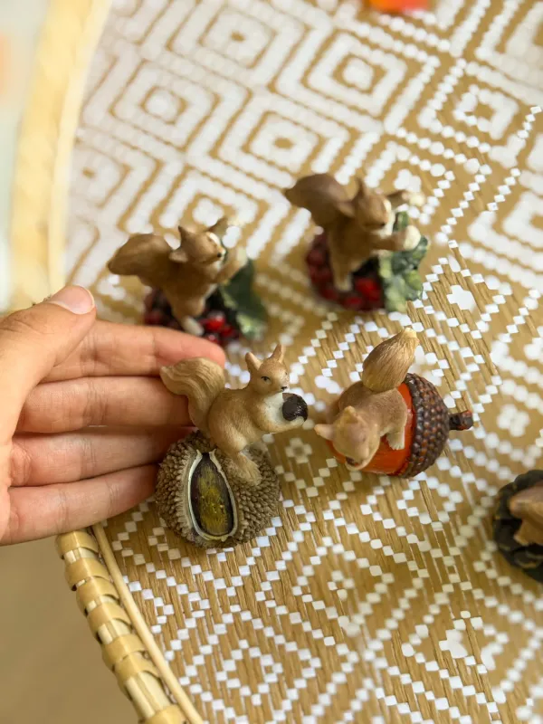 سنجاب ديكور صغير