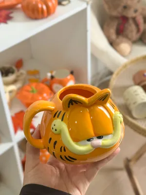 كوب القط چارفيلد