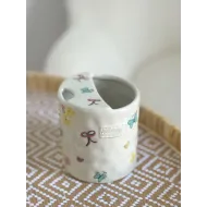 كوب هاندميد مع فتحة عند الفم